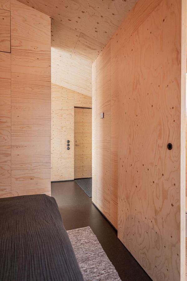 Aska, Modern Cabin 米湖 外观 照片